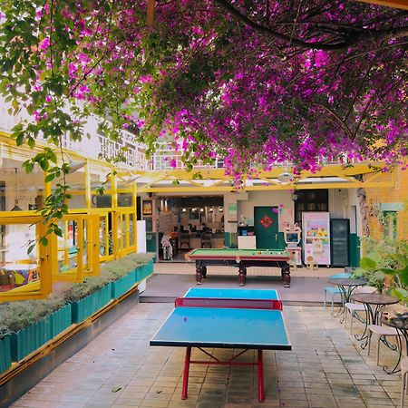 The Cloudland International Youth Hostel Close To The City Center,10 Min Walks To The Subway, Close To The Night Market, Old Street, Green Lake, English-Speaking Service, Free Activity Convenient Payment And Visa Cards Are Accepted Kunming Esterno foto