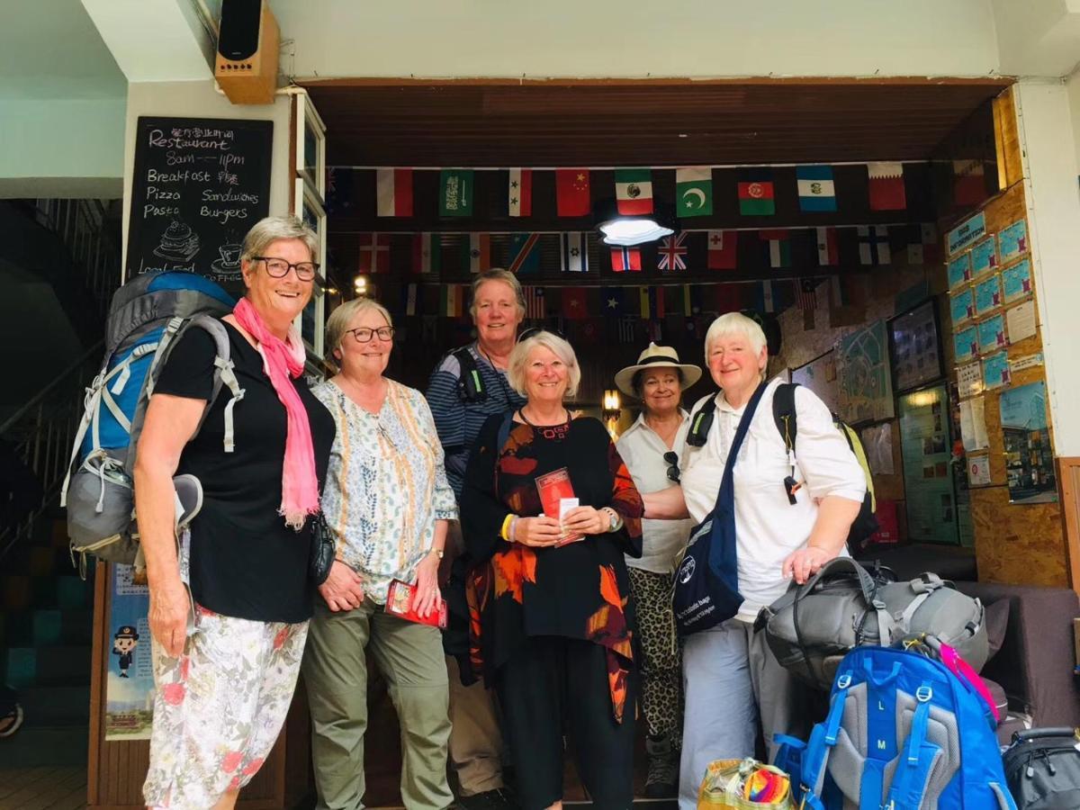 The Cloudland International Youth Hostel Close To The City Center,10 Min Walks To The Subway, Close To The Night Market, Old Street, Green Lake, English-Speaking Service, Free Activity Convenient Payment And Visa Cards Are Accepted Kunming Esterno foto